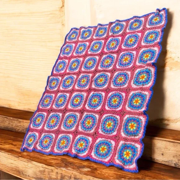 Truly VINTAGE crochet throw blanket colorful pink blue yellow 53 x 64 - Picture 10 of 14